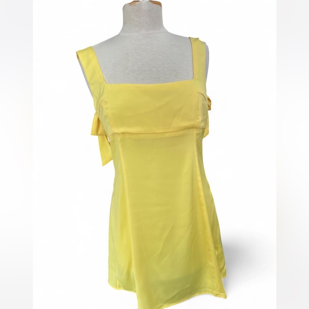 NWT Urban Outfitters Yellow Cake Coquette Party Mini Dress Size Large